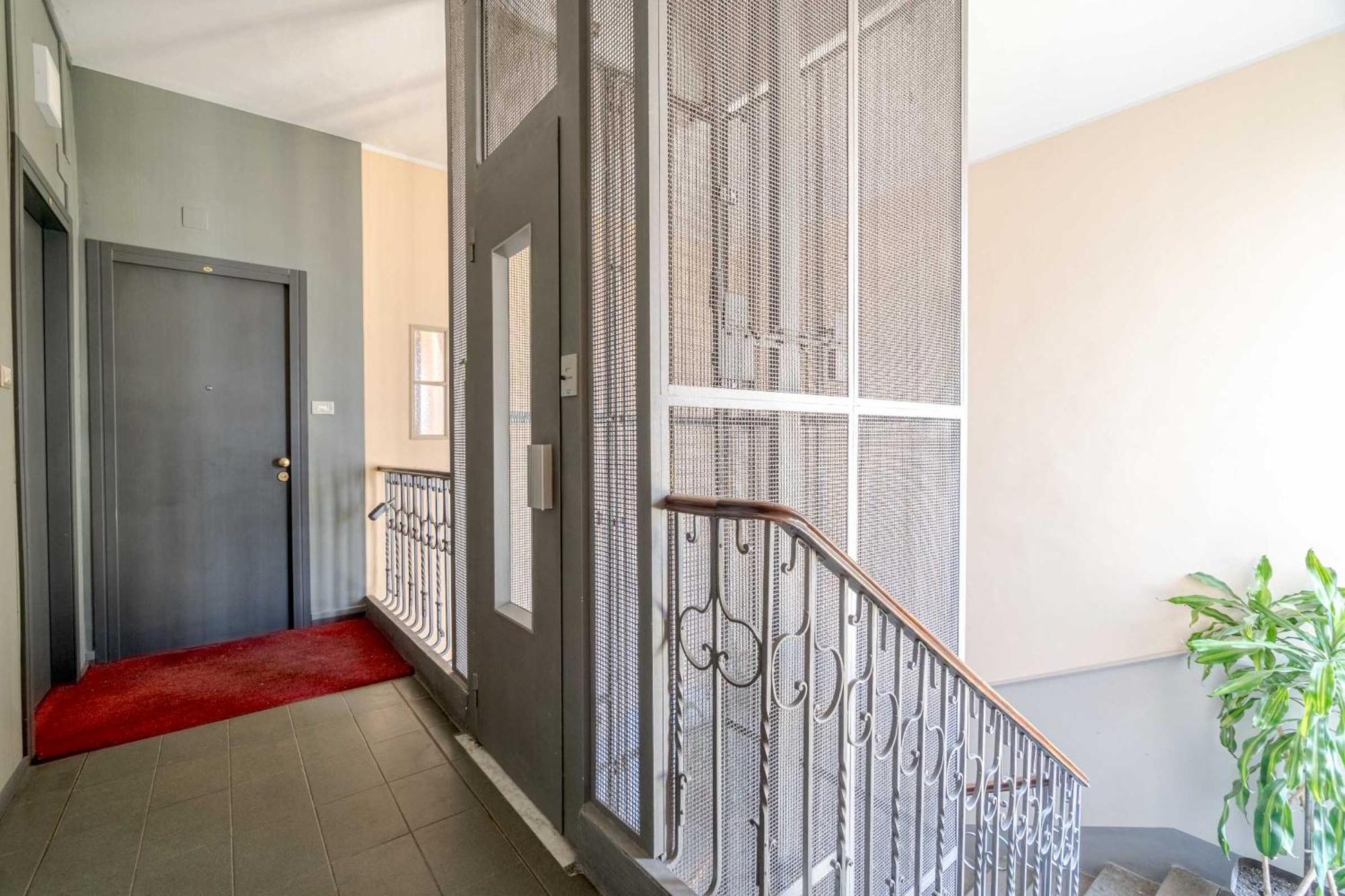 Casa Valeggio Attic Apt Few Steps From Porta Nuova Apartment Turin Luaran gambar